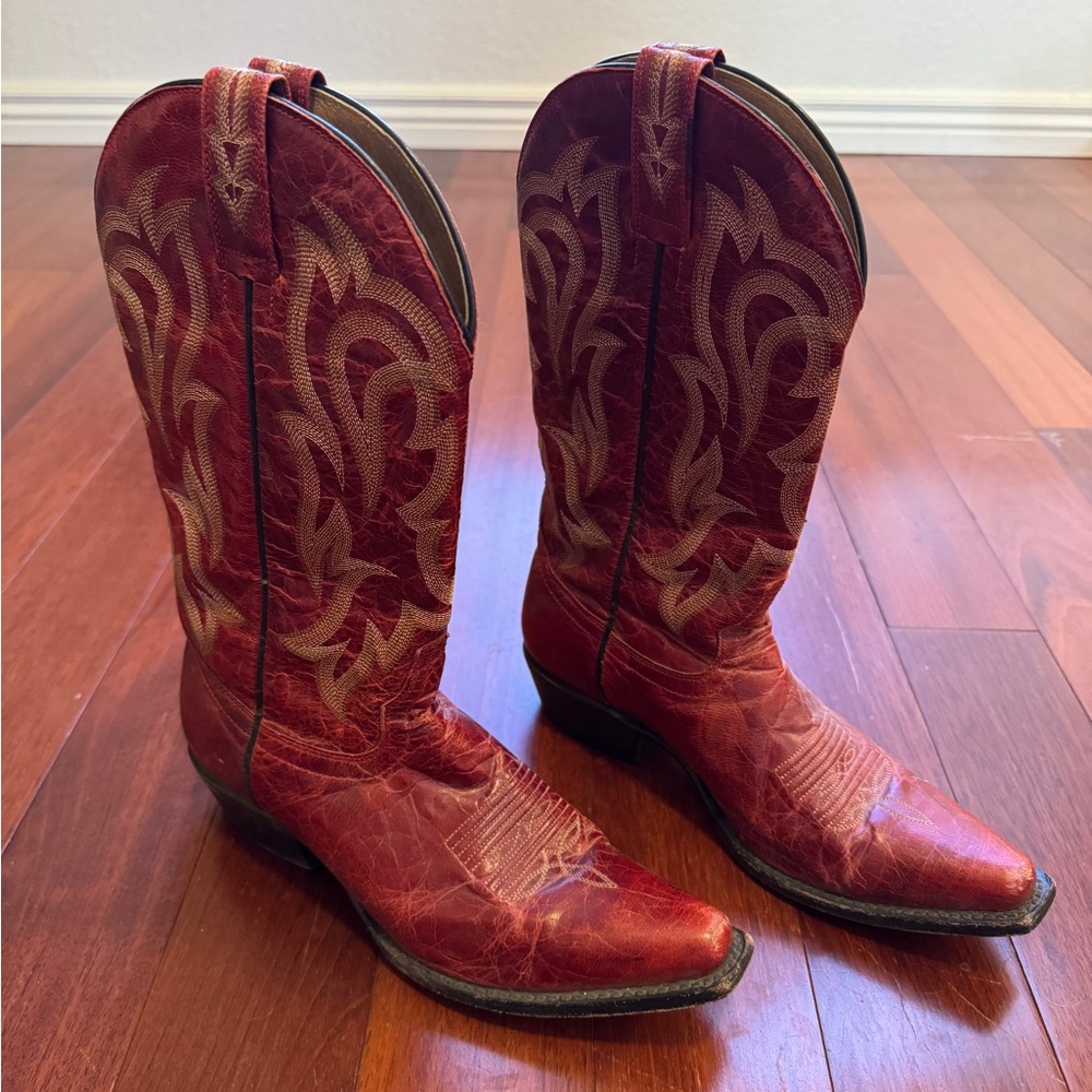 Shyanne Red Leather Western Boots with Cream Pull Tab - Picture 3 of 4